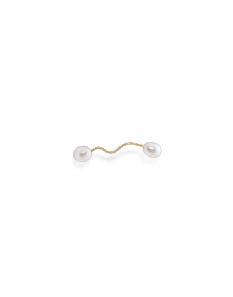 Path Of Life Paloma Earring in 18K yellow gold with a pearl on each side by Nayestones, Belgian fine jewelry.  Nayestones