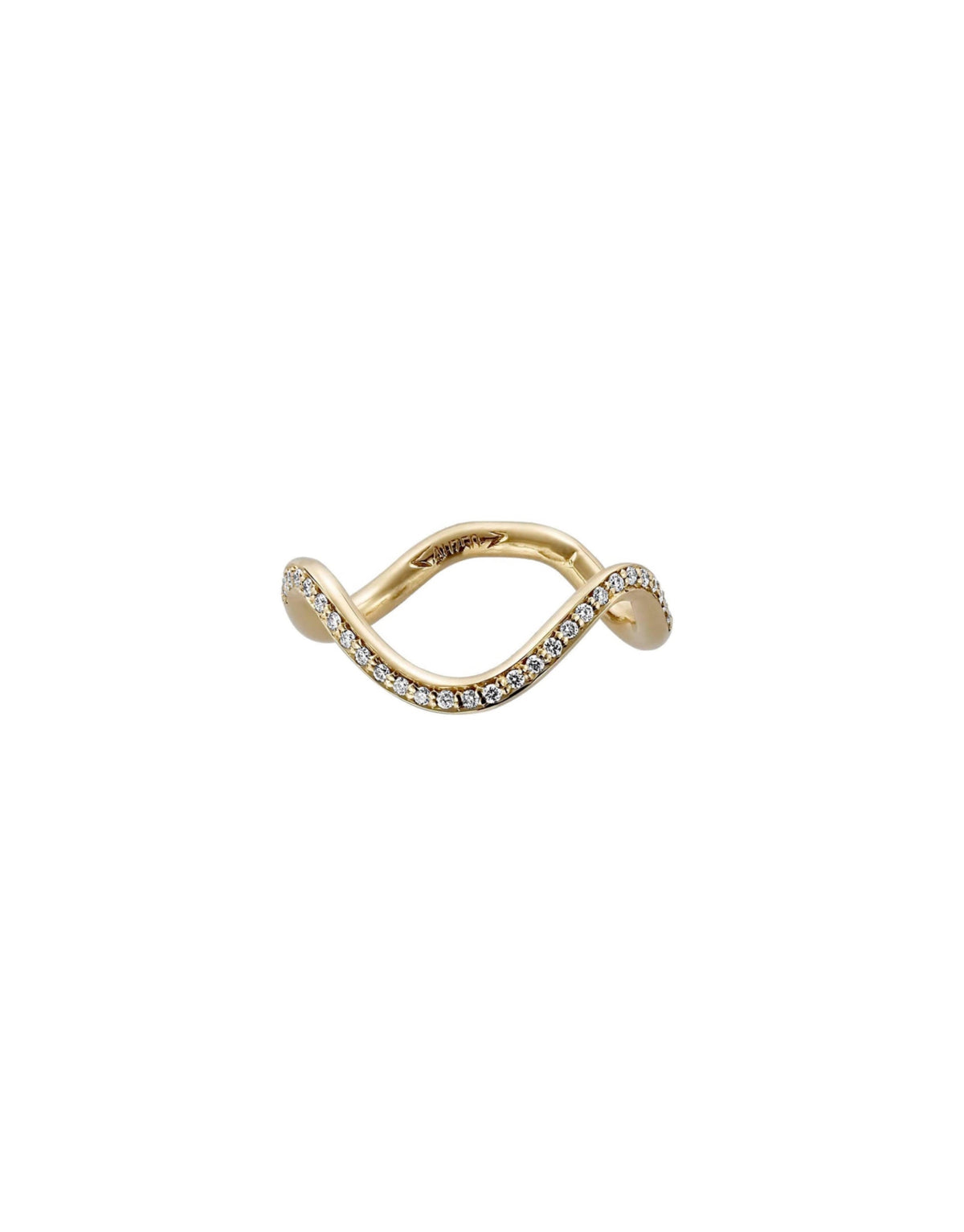 Petite comete knuckle ring in 18k yellow gold with diamonds Pavé by Nayestones. Belgian fine jewelry