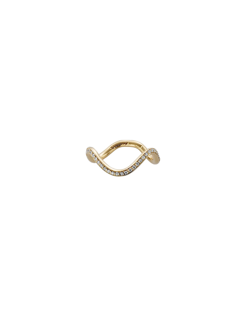 Petite comete knuckle ring in 18k yellow gold with diamonds Pavé by Nayestones. Belgian fine jewelry Nayestones