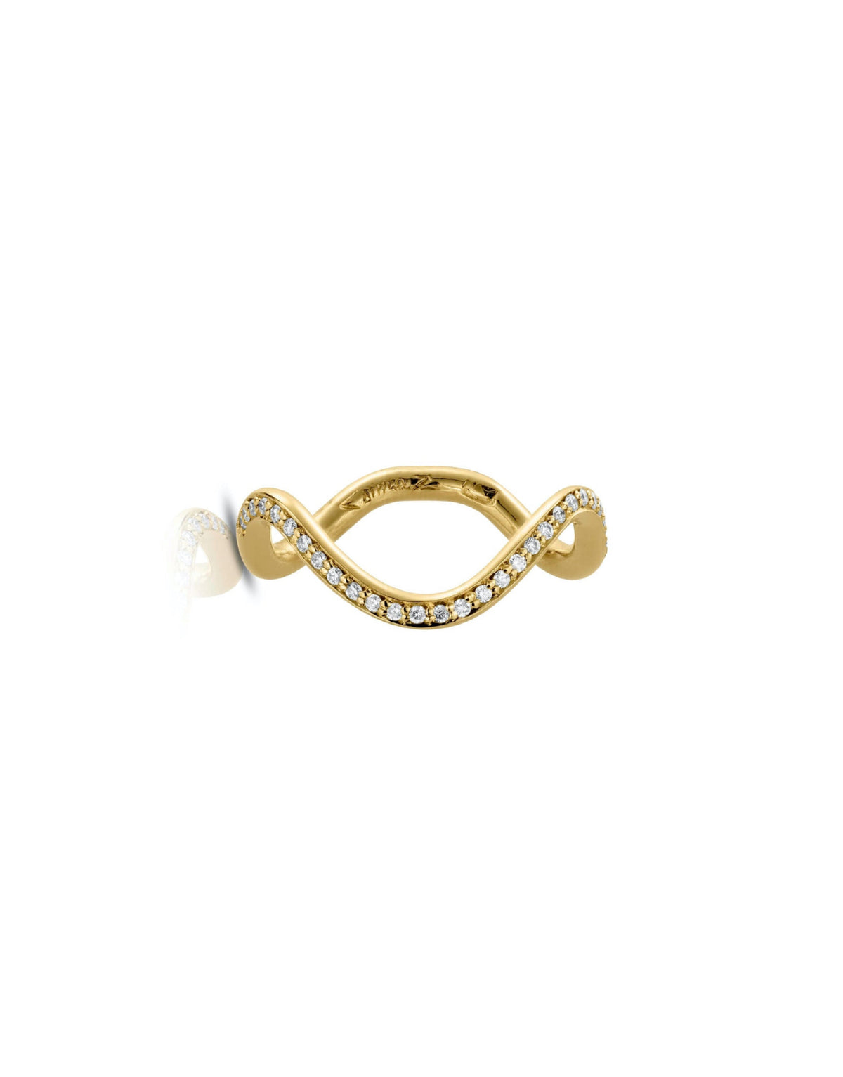 Petite Comète ring in 18k yellow gold with diamond pavé by Nayestones, Belgian fine jewelry.