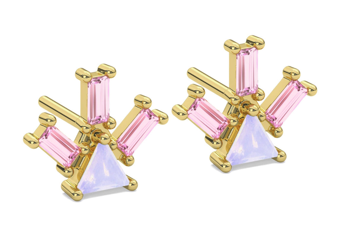 Atlante Pyramid Ray stud earrings in 18k yellow gold a trillion-cut opal and three pink tourmaline baguettes by Nayestones, Belgian Fine Jewelry. 