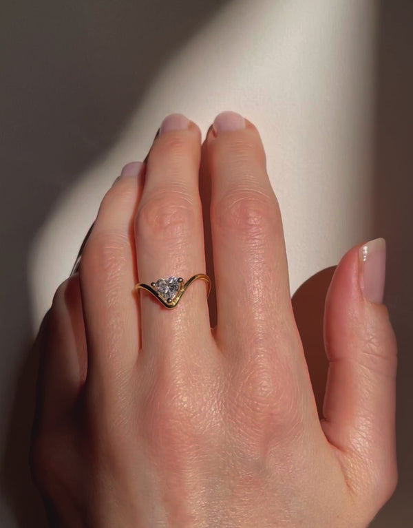Ring 18K diamond - heart diamond ring -  Nayestones Antwerp Nayestones
