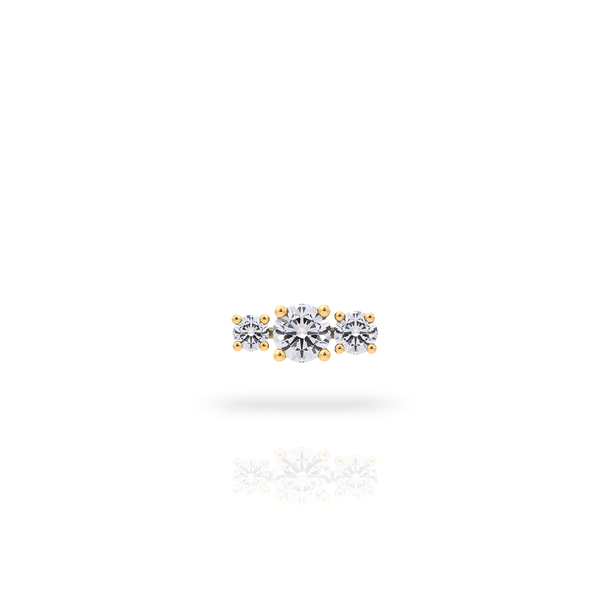 Trilogy earring in 18K yellow gold with a 0.70 carat center diamond stone and two smaller diamonds on the sides, on a white background. By Nayestones, Belgian fine jewelry brand.