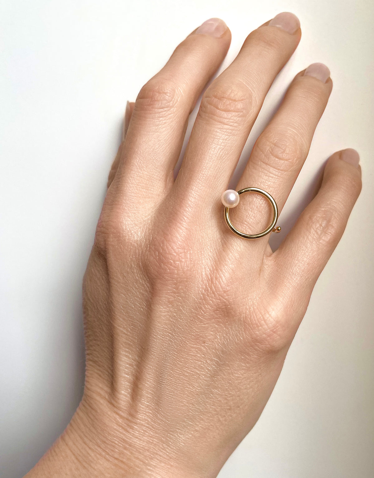 Ring 9K gold pearl - curl ring pearl - Nayestones Antwerp