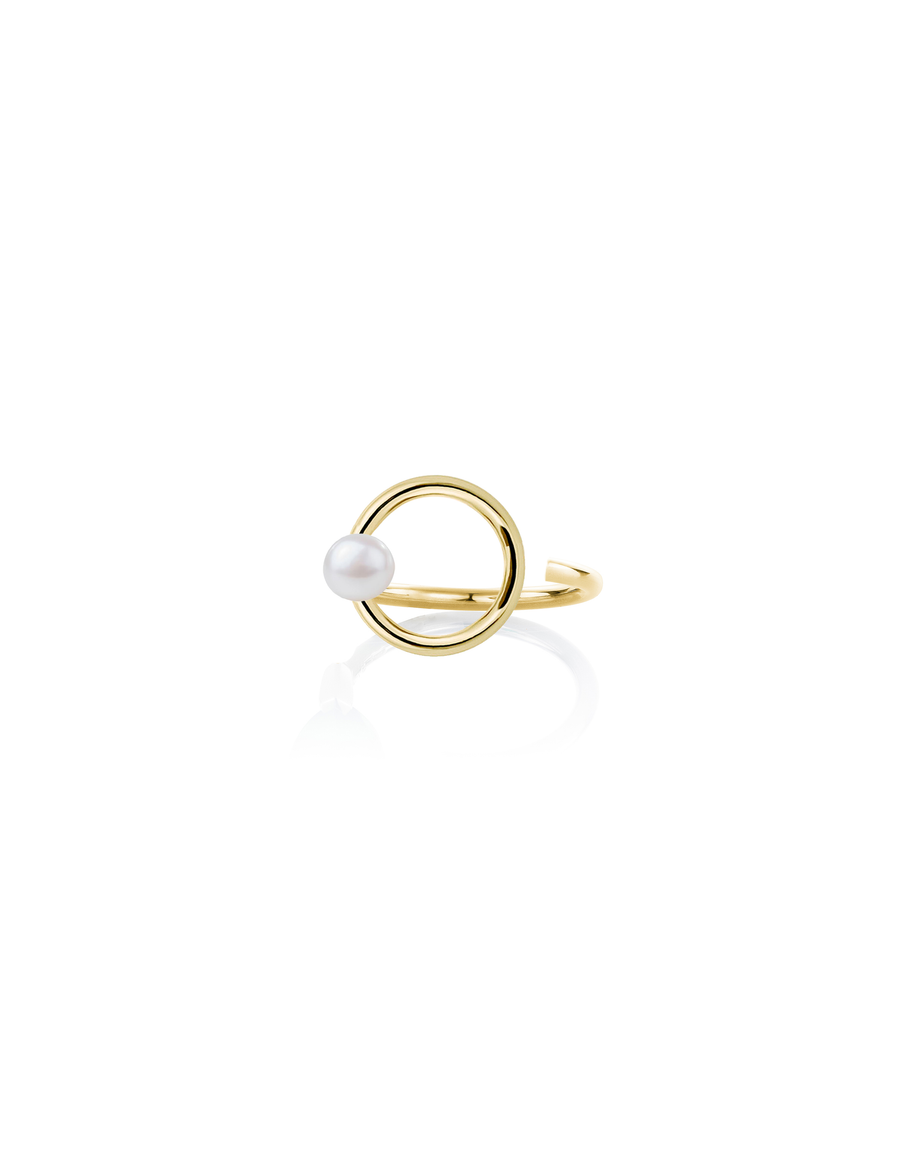 modern  9k gold ring with a round Pearl , handcrafted in Antwerp, Belgian Design by Nayestones