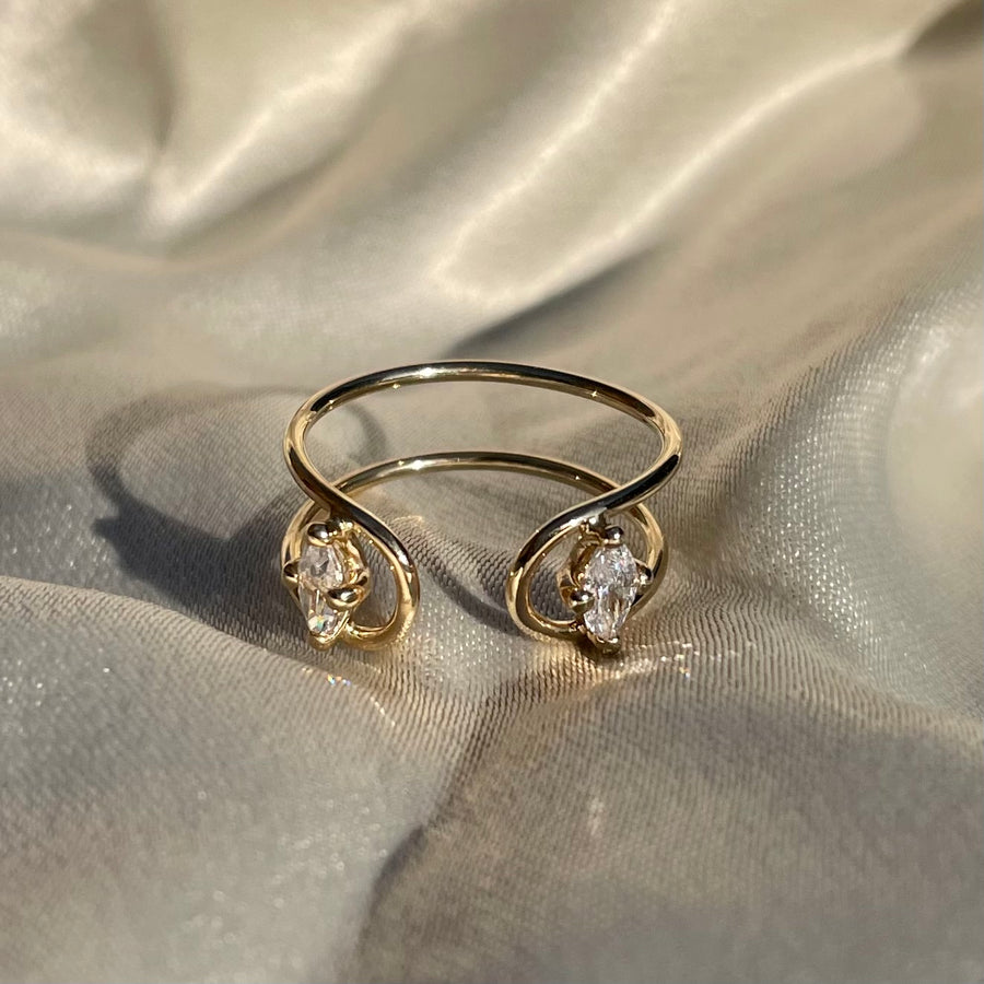 Elegant 18K Gold Marquise Cut Ring with Dual White Diamonds 9mm Band Width - Perfect for Modern Engagement or Everyday Glam - GIA & IGI Certified Natural and Cultivated Diamonds