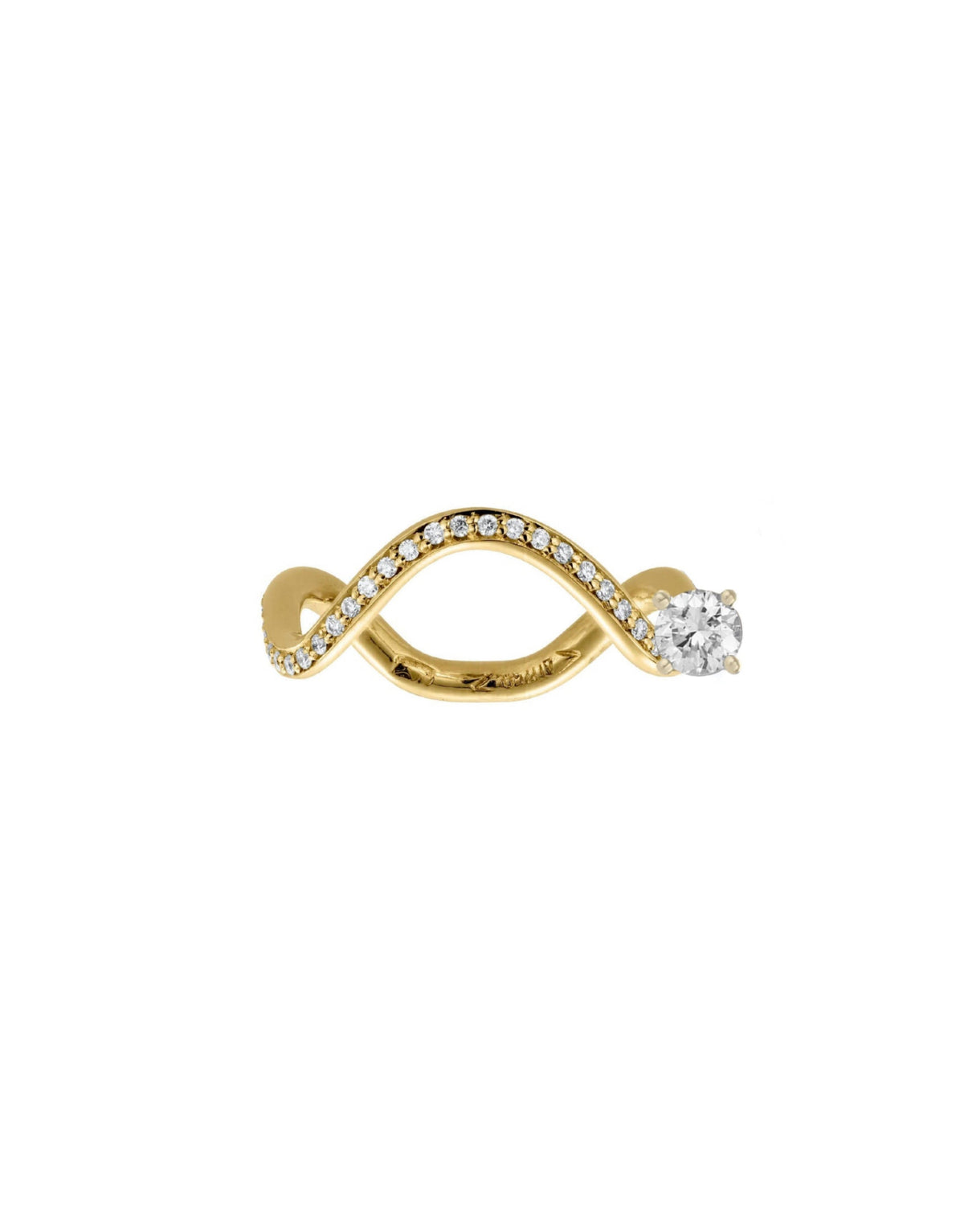 Petite comete engagement ring in 18k yellow gold and a 0.25 carats round diamond and pavé diamond by Nayestones, Belgian creative jewelry. 